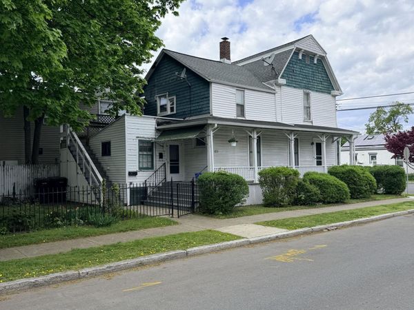 499 6th Avenue, Troy, NY 12182