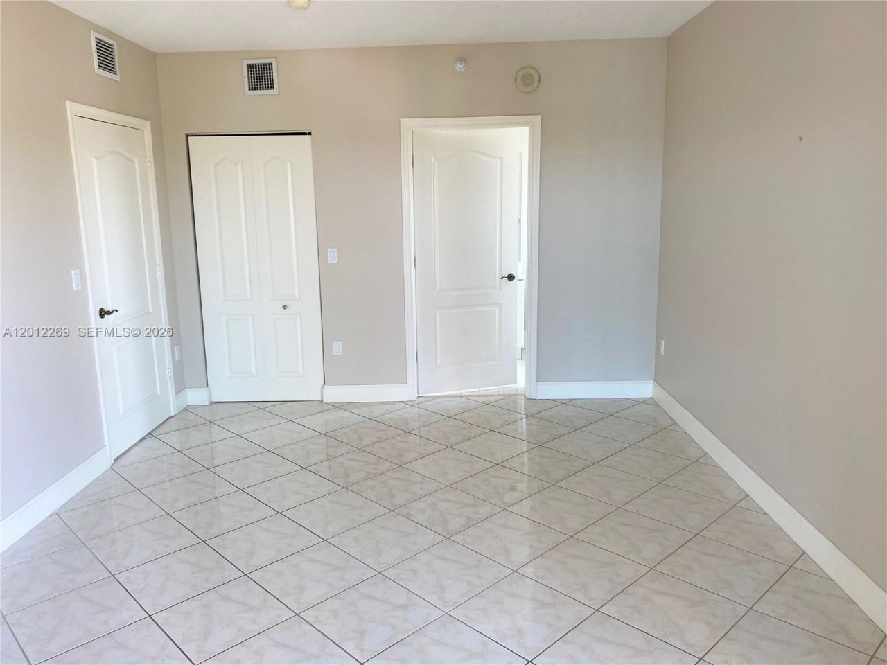 1627 SW 37th Ave , Unit 804, Miami, FL 33145 Photo