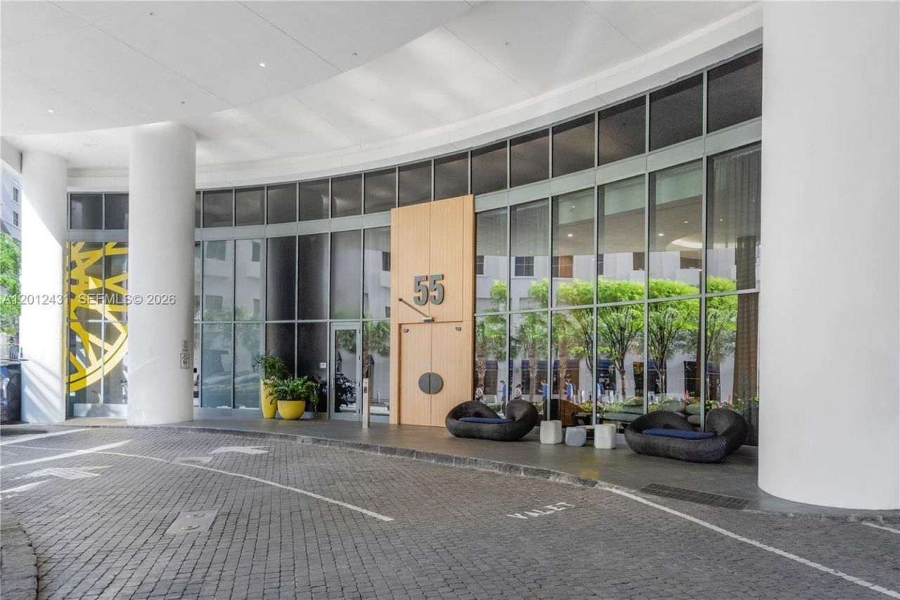 55 SW 9th St , Unit 3402, Miami, FL 33130 Photo