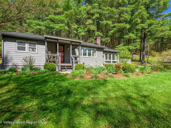 709 New Concord Road, East Chatham, NY 12060