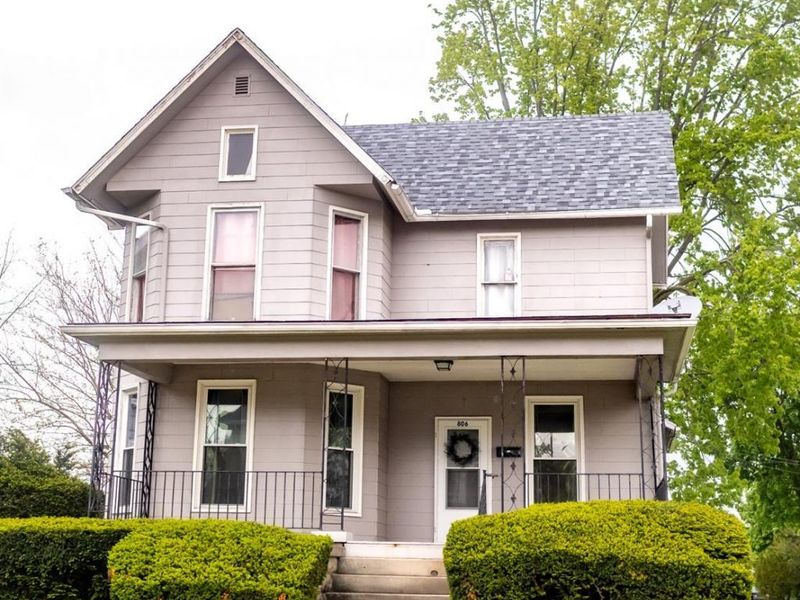 806 Napoleon Street, Fremont, OH 43420 Photo 2