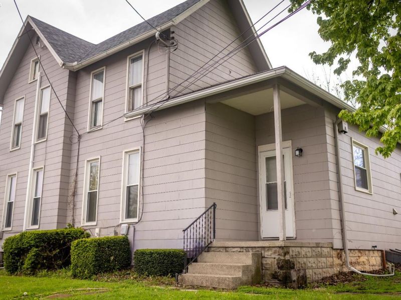 806 Napoleon Street, Fremont, OH 43420 Photo 3