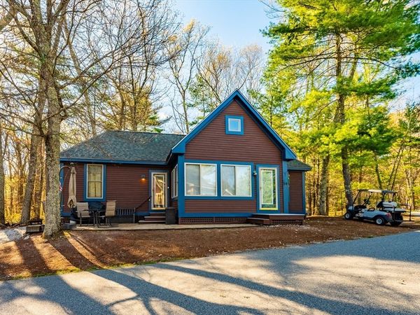 14 Whispering Pines Rd, Unit 14, Westford, MA 01886