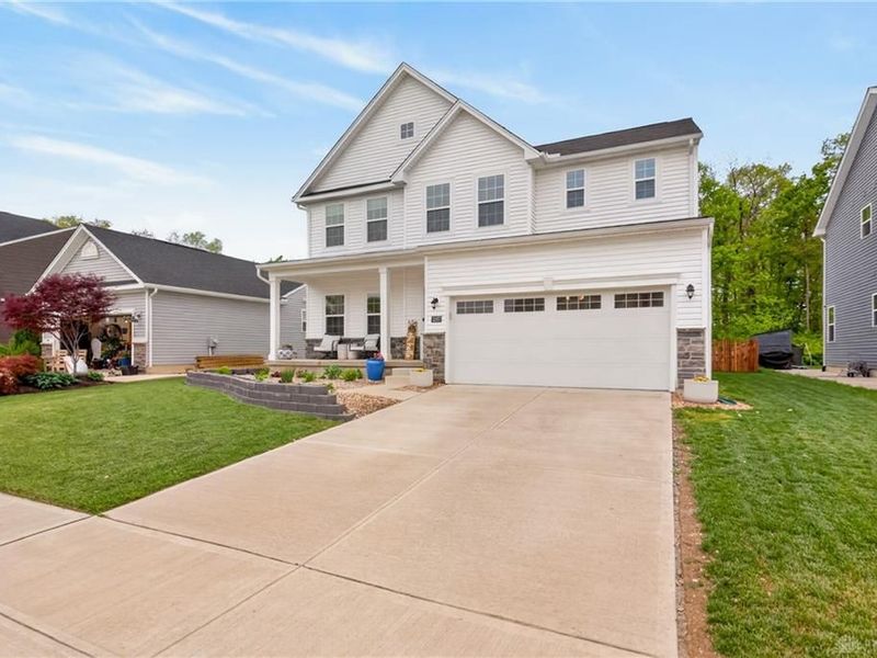 3207 White Ash Drive, Tipp City, OH 45371 Photo 2