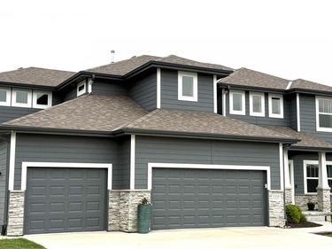 11114 Port Royal Drive , Papillion, NE 68046