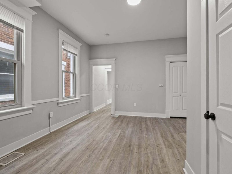 358-360 E Markison Avenue, Columbus, OH 43207 Photo 10