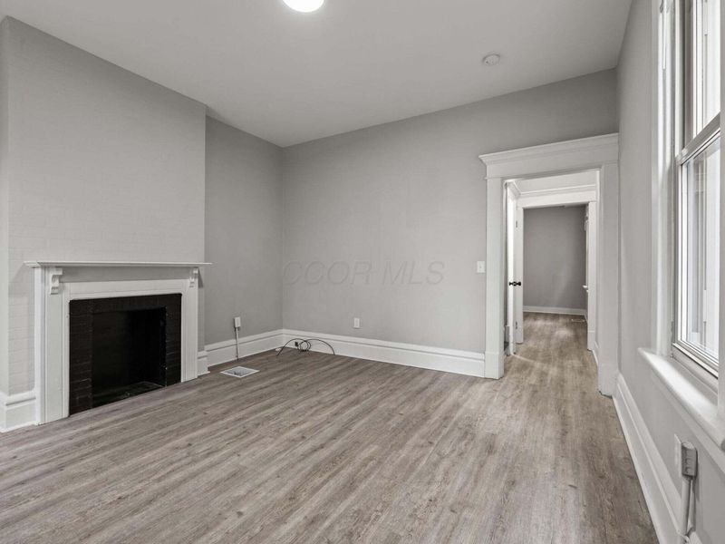 358-360 E Markison Avenue, Columbus, OH 43207 Photo 5