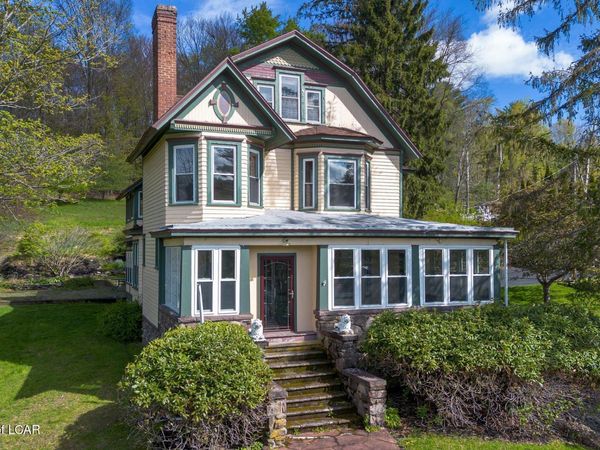 1315 Lakeside Drive, Harveys Lake, PA 18618