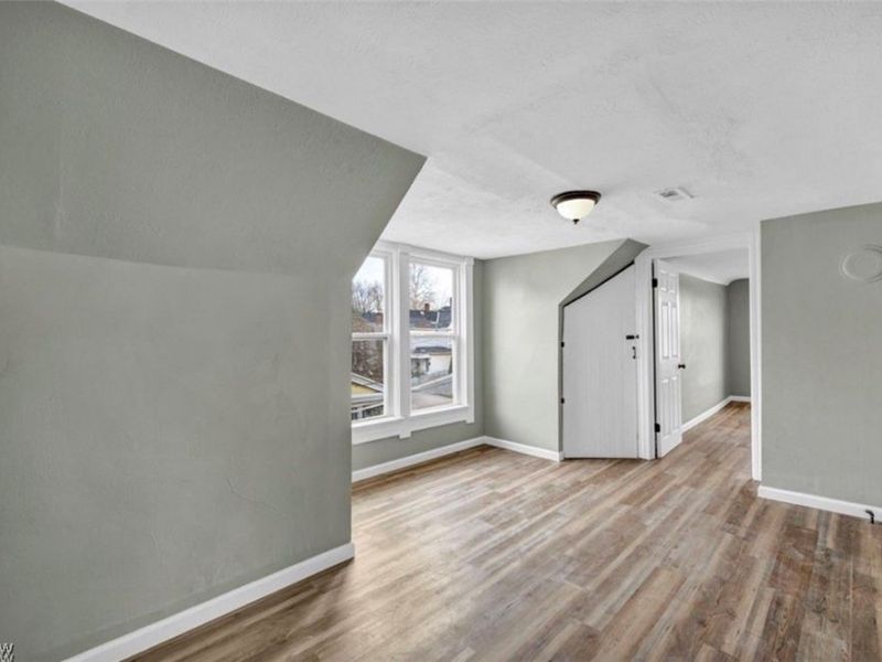 3062 W 51st Street, Cleveland, OH 44102 Photo 10
