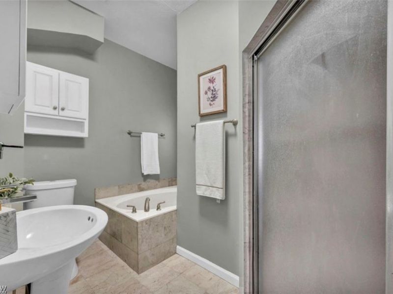 3062 W 51st Street, Cleveland, OH 44102 Photo 16