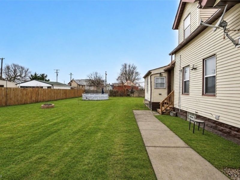 3062 W 51st Street, Cleveland, OH 44102 Photo 20