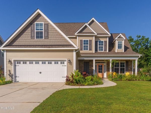 66 S Lamplighters Walk, Hampstead, NC 28443