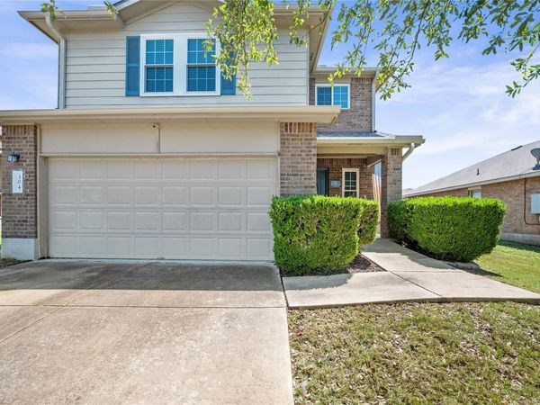 304 Kingfisher LN, Leander, TX 78641