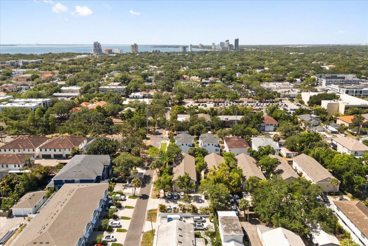 409 S Audubon Avenue, Unit 9, Tampa, FL 33609 Photo