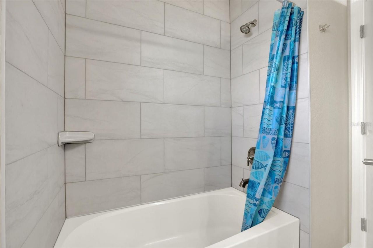 621 Palmdale Avenue , Avon Park, FL 33825 Photo