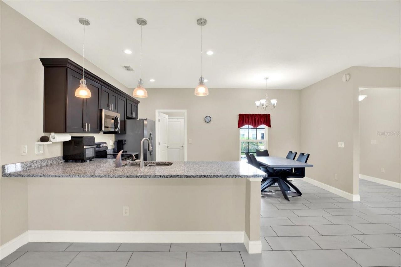 621 Palmdale Avenue , Avon Park, FL 33825 Photo