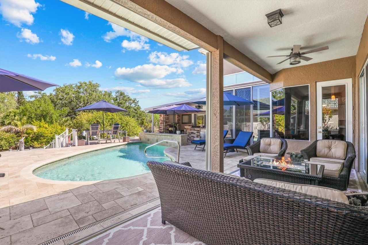 1114 Marina Drive, Tarpon Springs, FL 34689 Photo