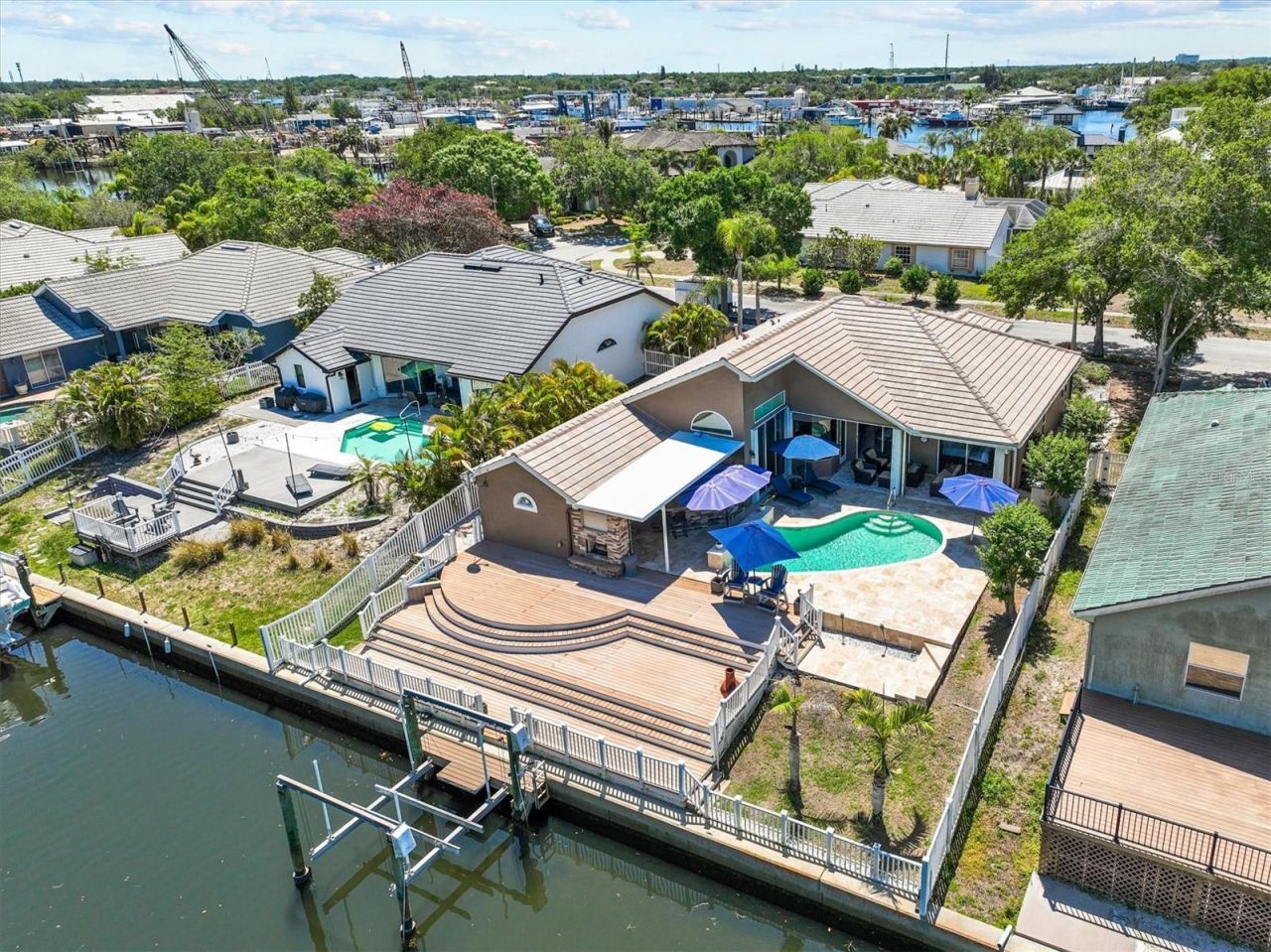1114 Marina Drive, Tarpon Springs, FL 34689 Photo