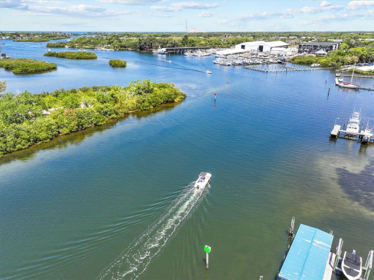1114 Marina Drive, Tarpon Springs, FL 34689 Photo