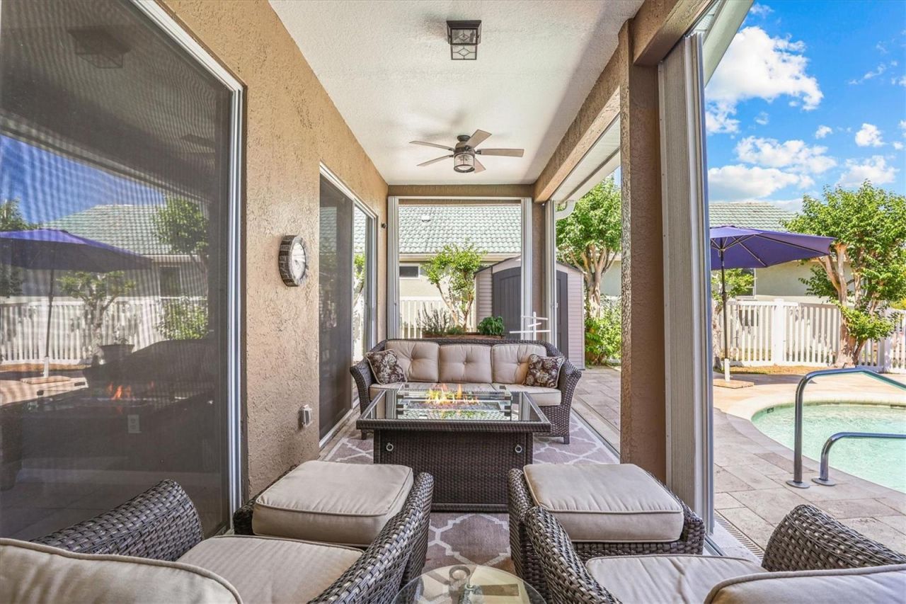 1114 Marina Drive, Tarpon Springs, FL 34689 Photo