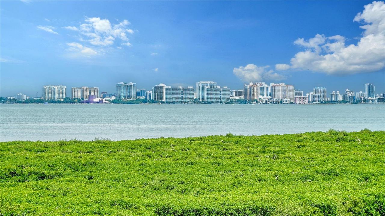 1930 Harbourside Drive, Unit 122, Longboat Key, FL 34228 Photo