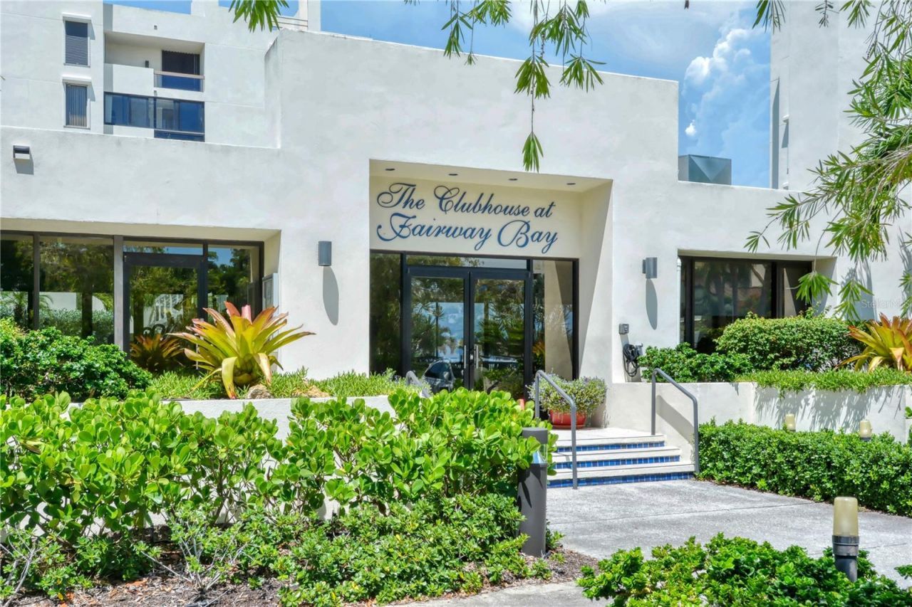 1930 Harbourside Drive, Unit 122, Longboat Key, FL 34228 Photo