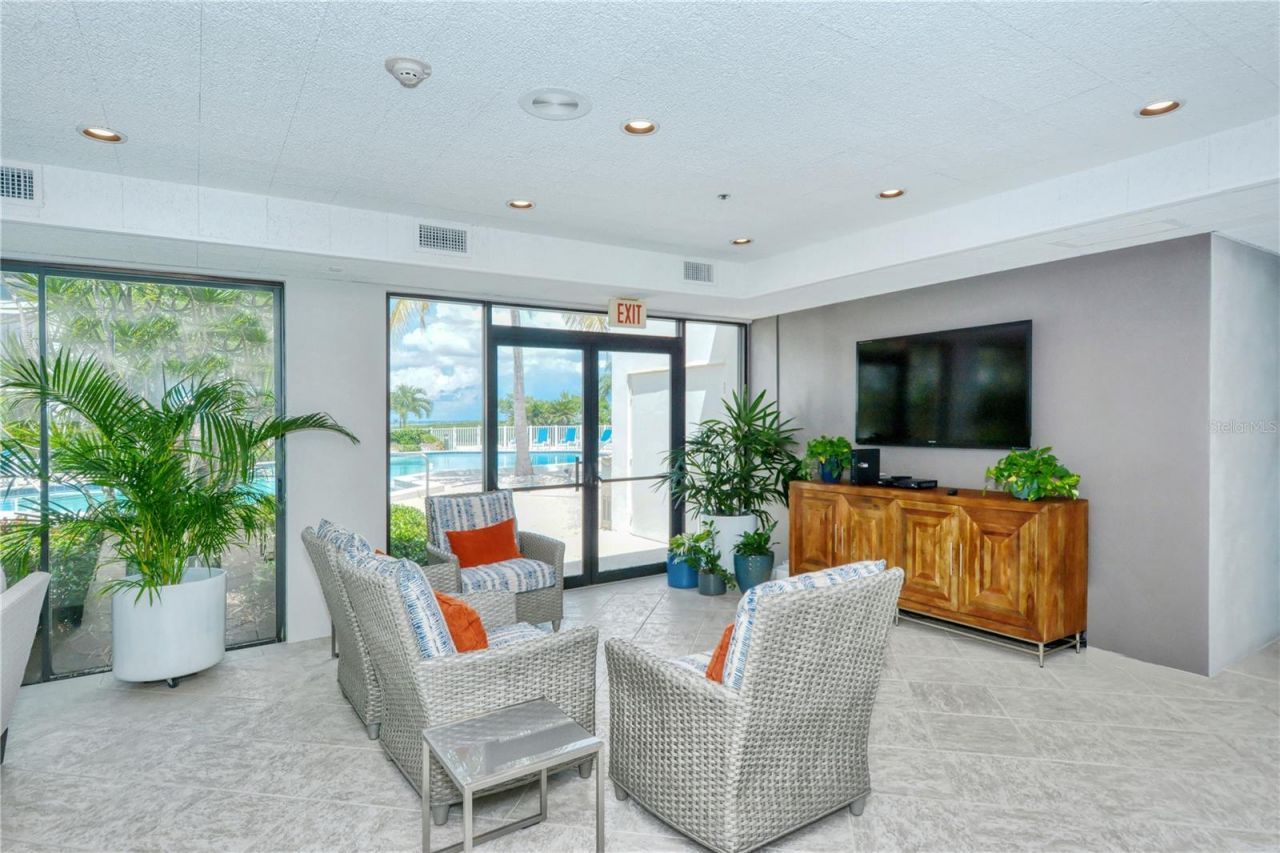 1930 Harbourside Drive, Unit 122, Longboat Key, FL 34228 Photo