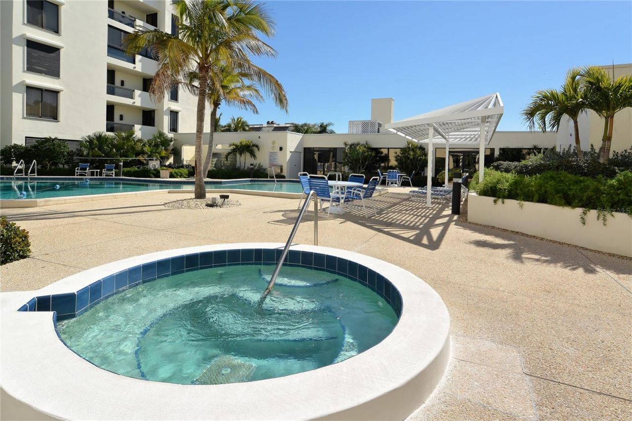 1930 Harbourside Drive, Unit 122, Longboat Key, FL 34228 Photo