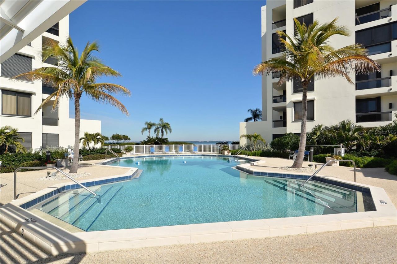 1930 Harbourside Drive, Unit 122, Longboat Key, FL 34228 Photo