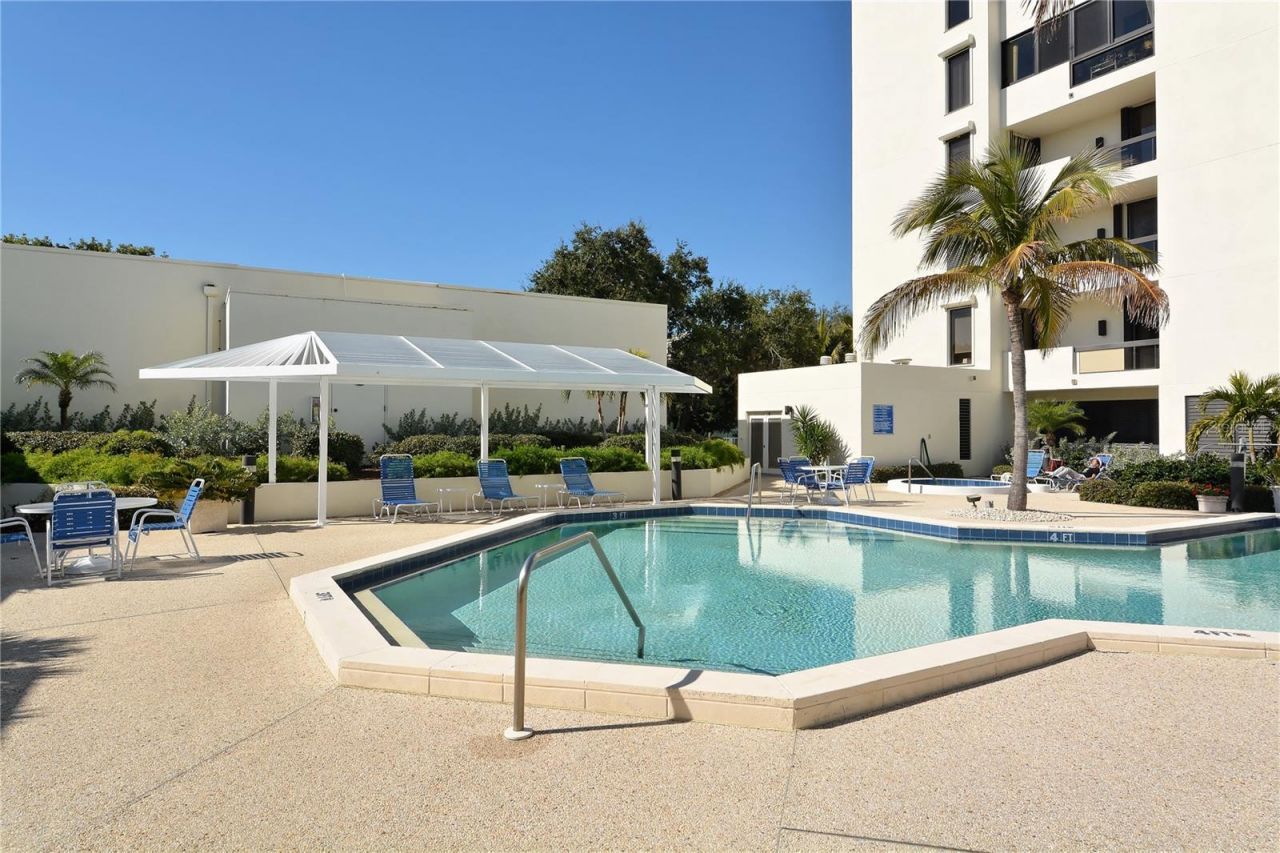 1930 Harbourside Drive, Unit 122, Longboat Key, FL 34228 Photo