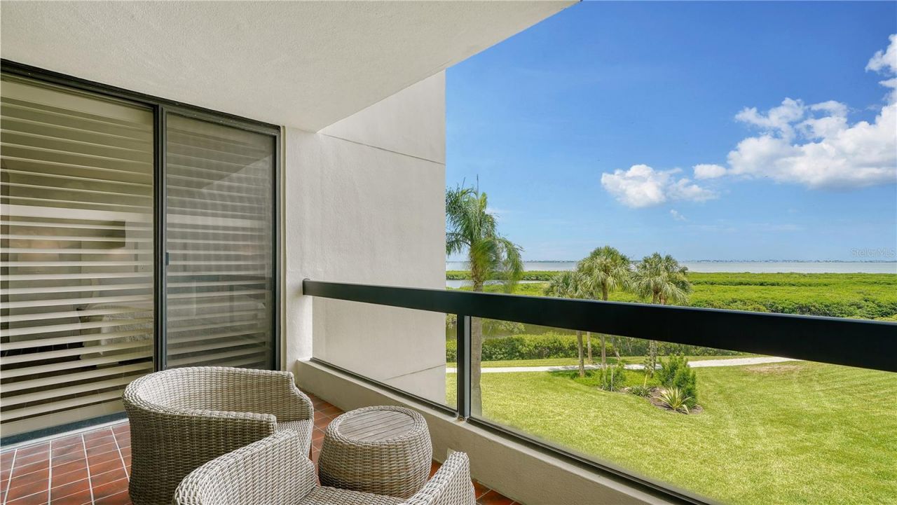 1930 Harbourside Drive, Unit 122, Longboat Key, FL 34228 Photo