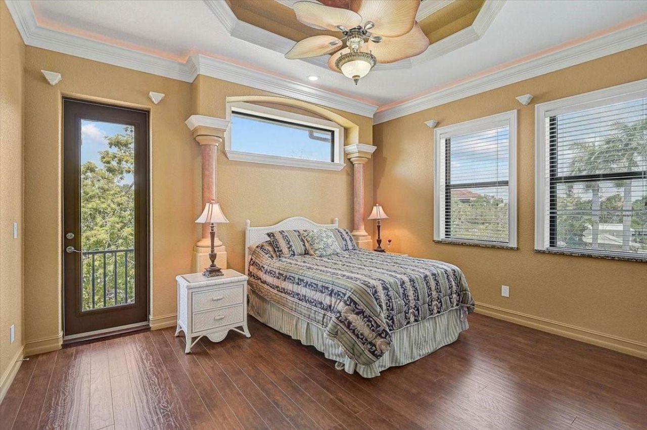 135 Tina Island Drive, Osprey, FL 34229 Photo