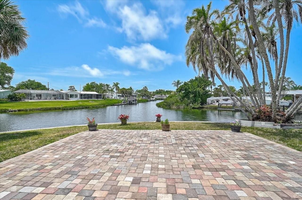 135 Tina Island Drive, Osprey, FL 34229 Photo