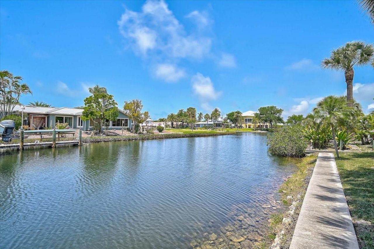 135 Tina Island Drive, Osprey, FL 34229 Photo
