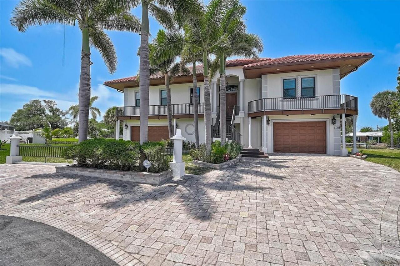 135 Tina Island Drive, Osprey, FL 34229 Photo