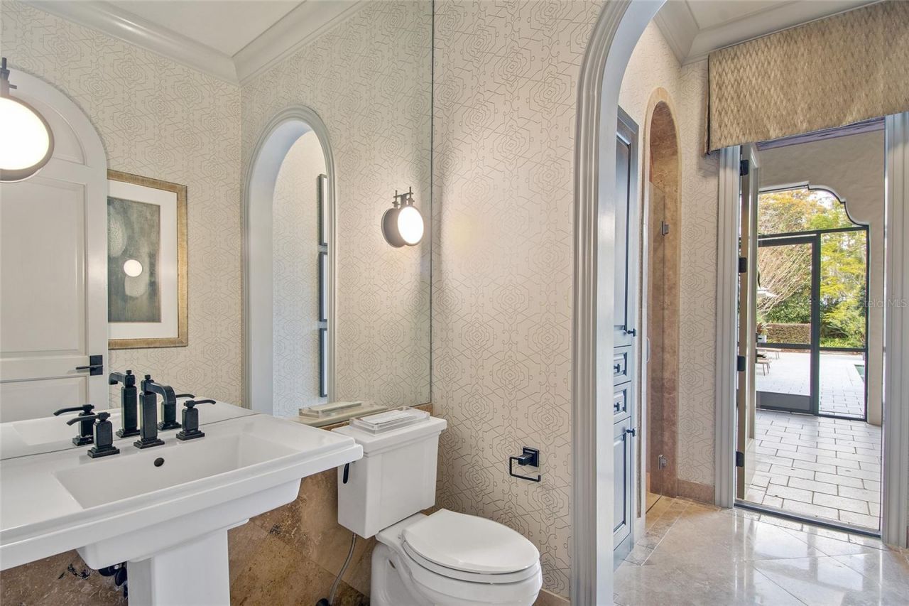 9349 Tibet Pointe Circle, Windermere, FL 34786 Photo