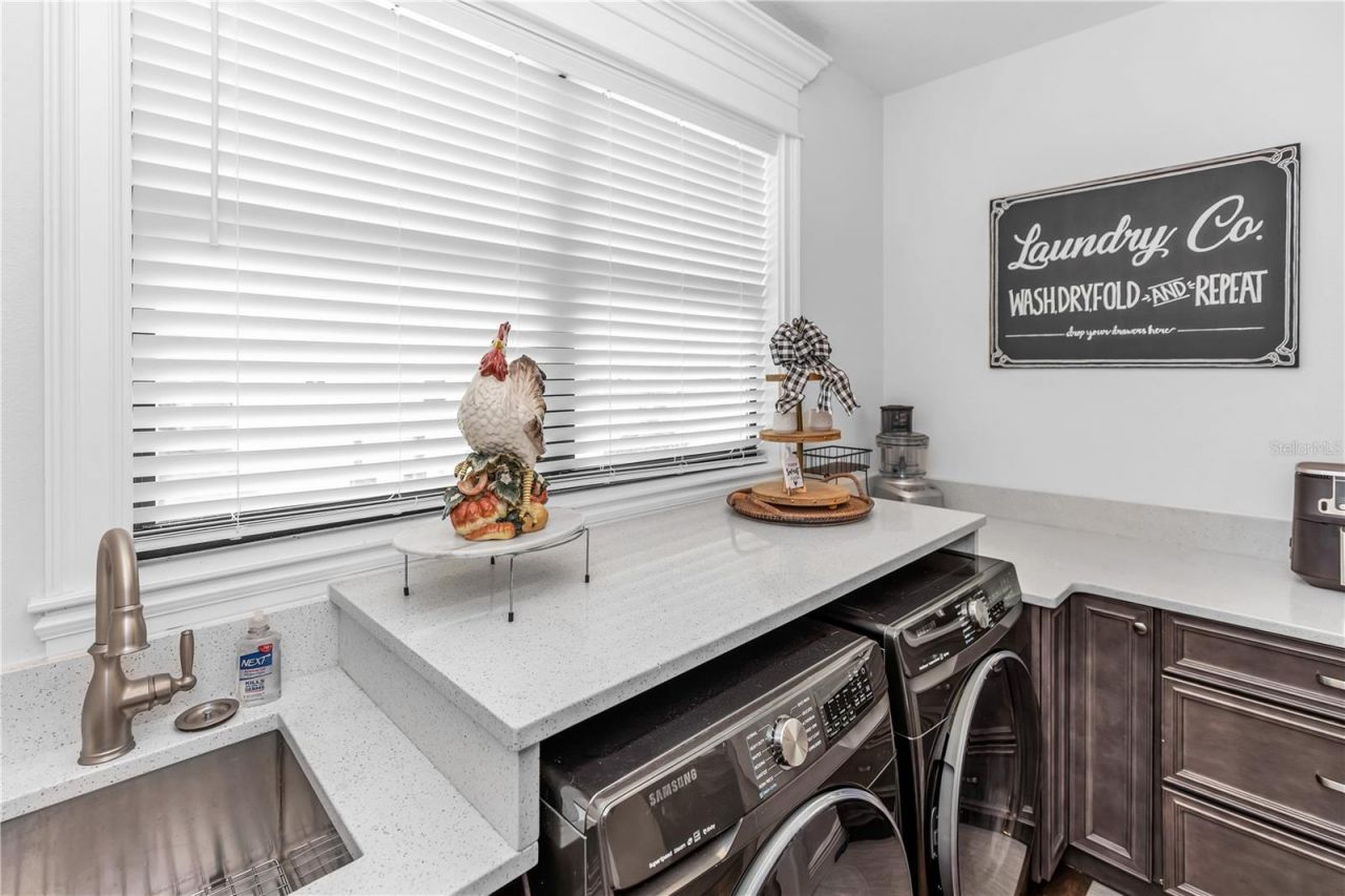 36751 Barrington Drive, Eustis, FL 32736 Photo