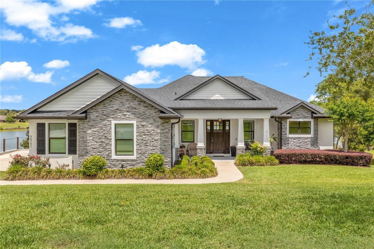 36751 Barrington Drive, Eustis, FL 32736 Photo