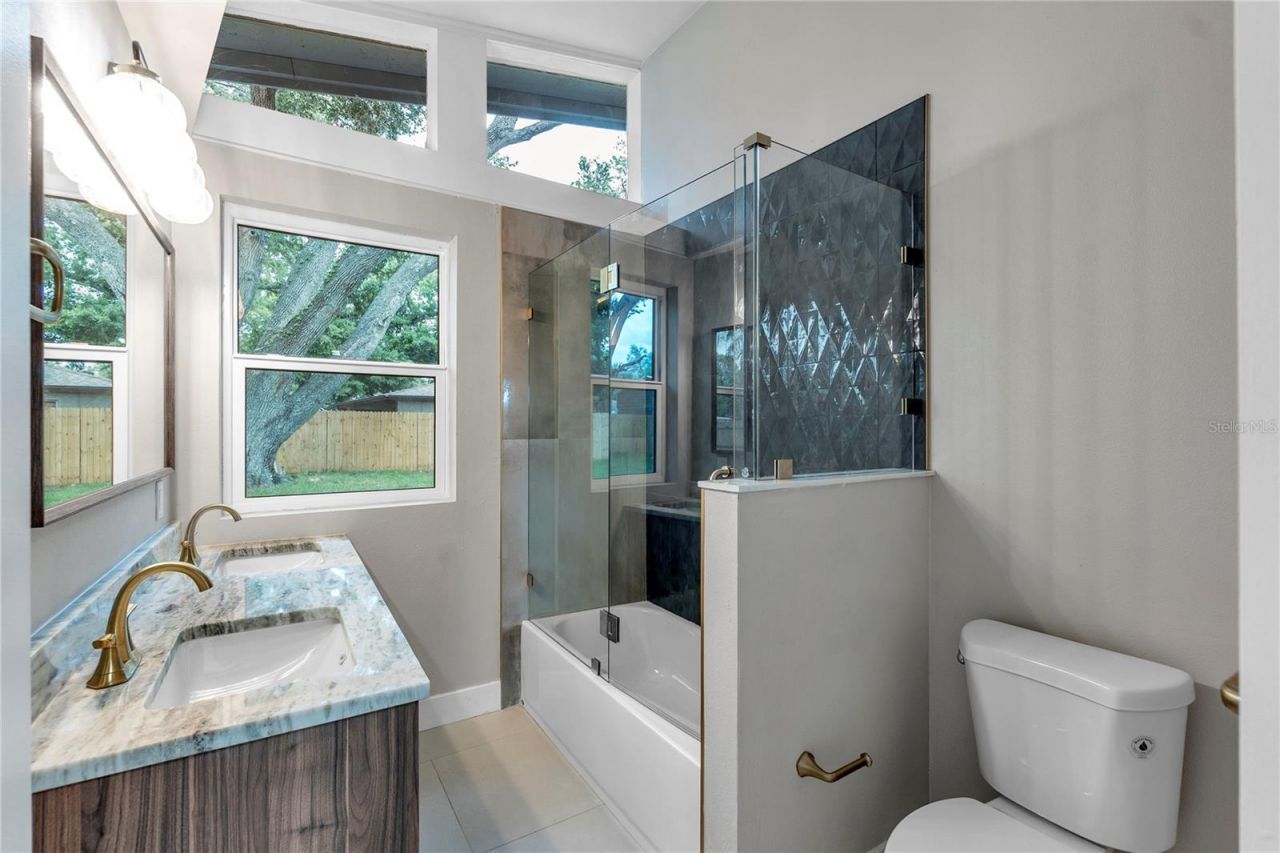 5023 9th Street E, Bradenton, FL 34203 Photo