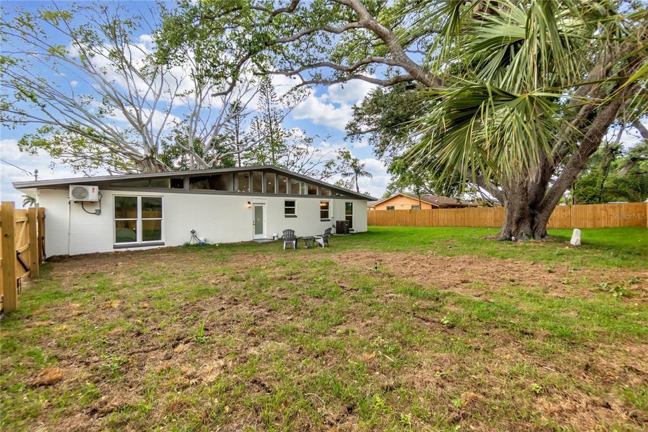 5023 9th Street E, Bradenton, FL 34203 Photo