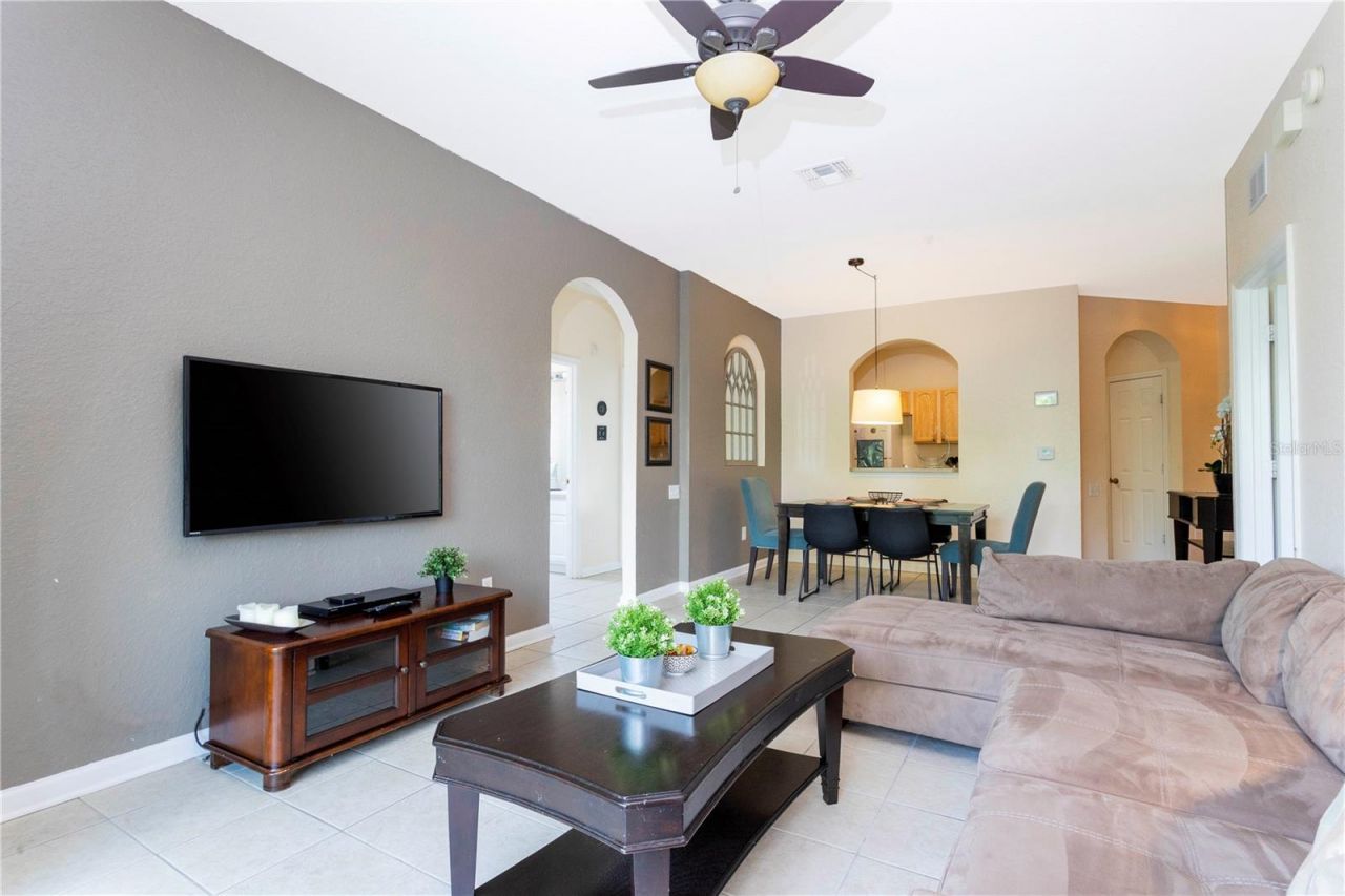 2813 Almaton Loop , Unit 301, Kissimmee, FL 34747 Photo