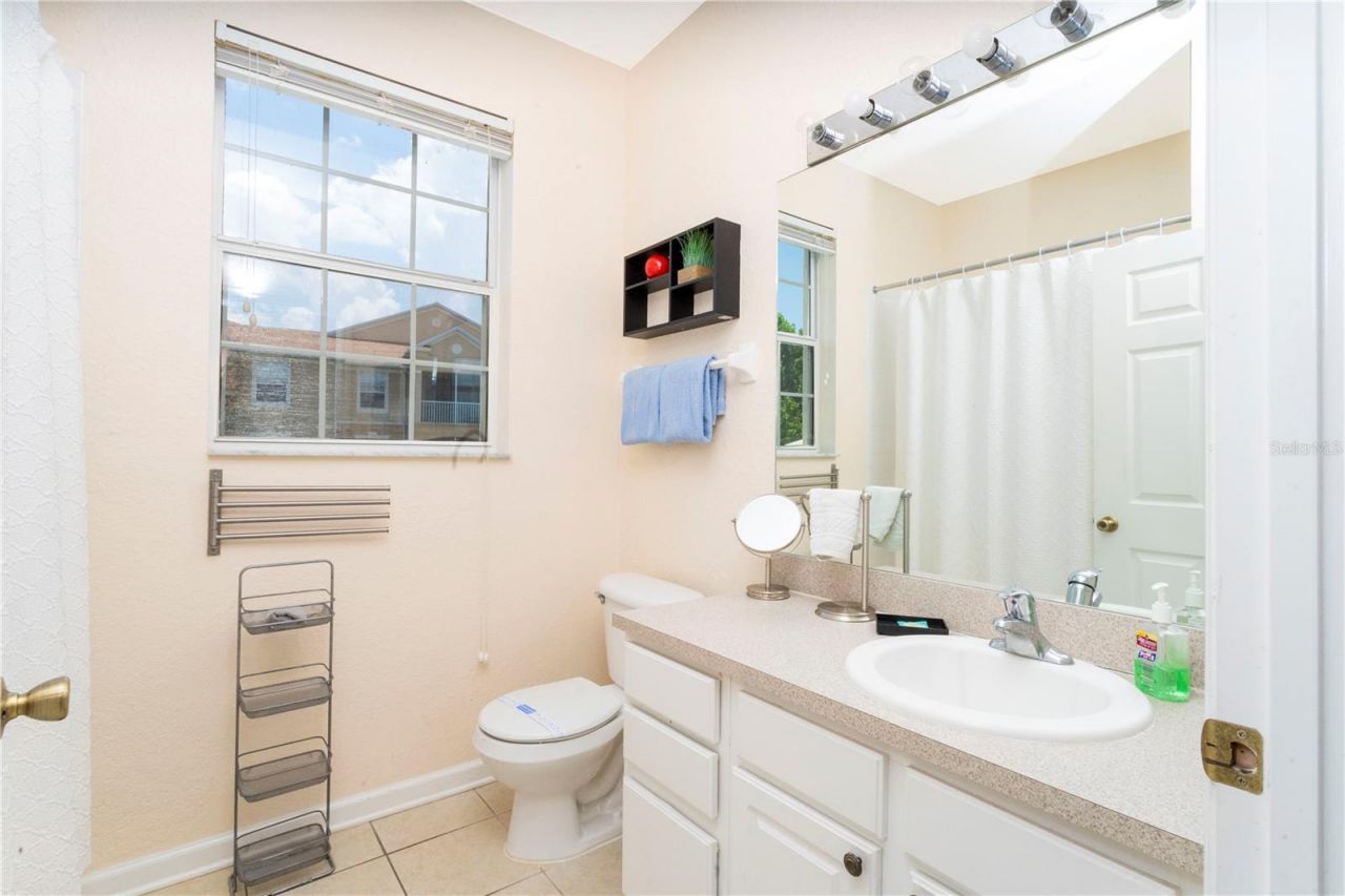 2813 Almaton Loop , Unit 301, Kissimmee, FL 34747 Photo