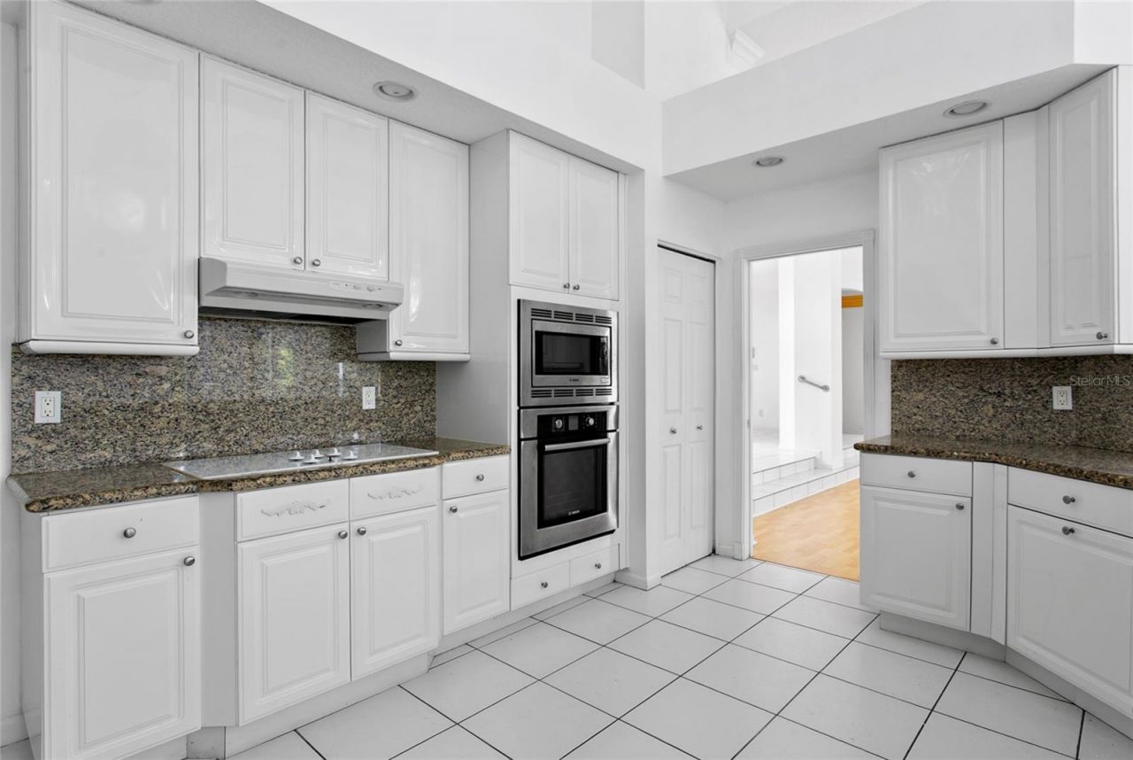 15642 Cypress Park Drive, Wellington, FL 33414 Photo