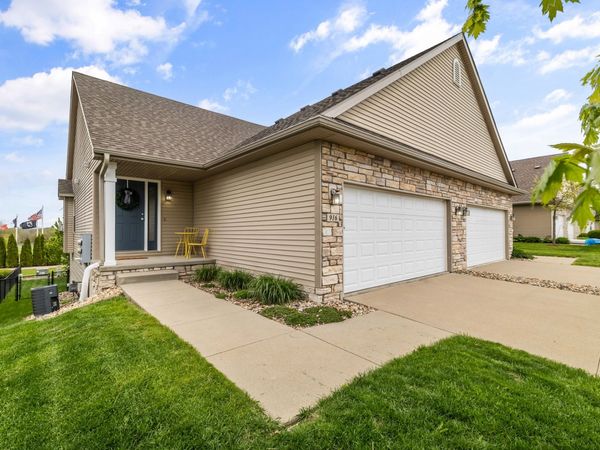 916 SW Springfield Drive, Ankeny, IA 50023