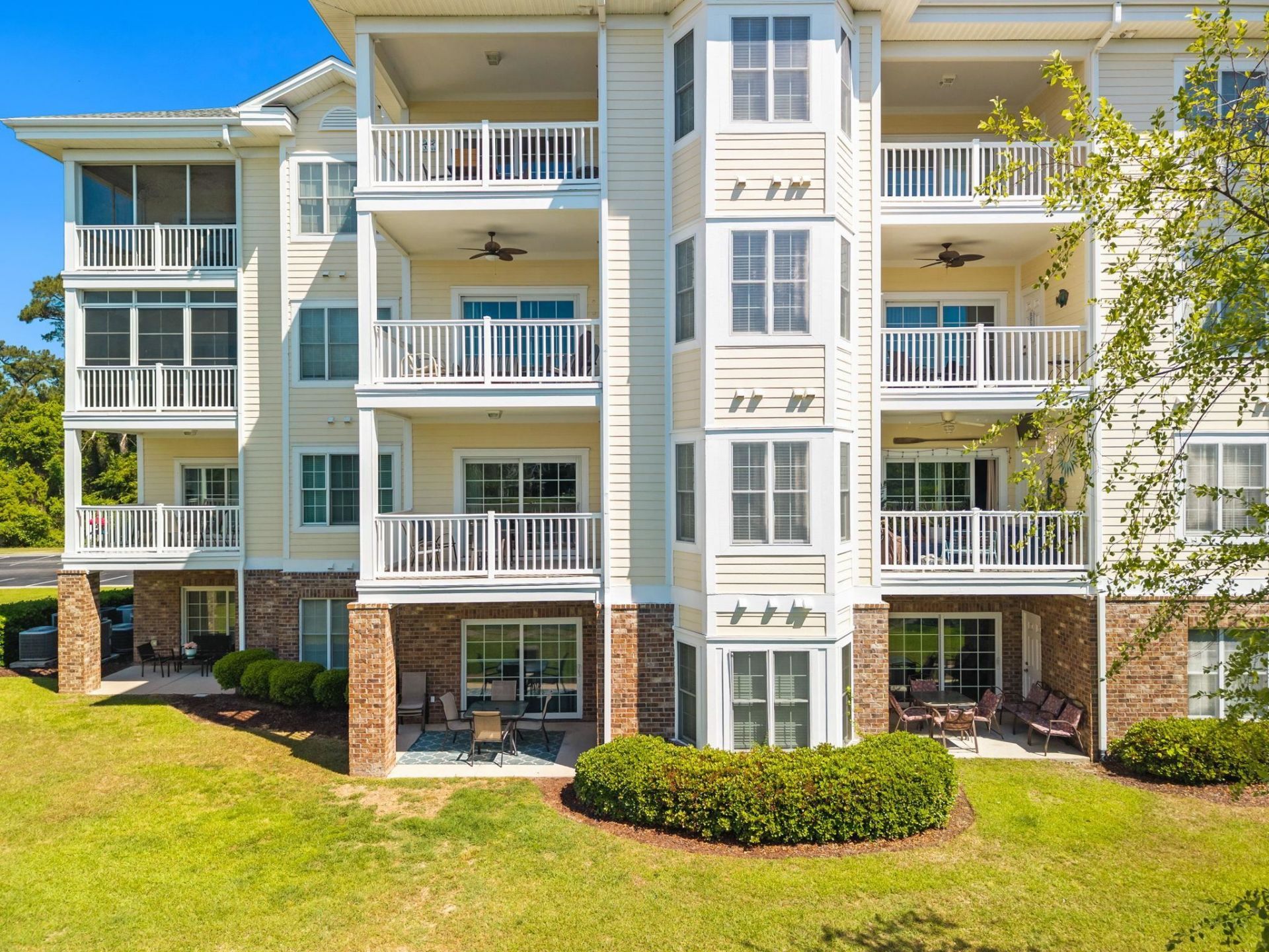 4861 Luster Leaf Circle  Photo 32