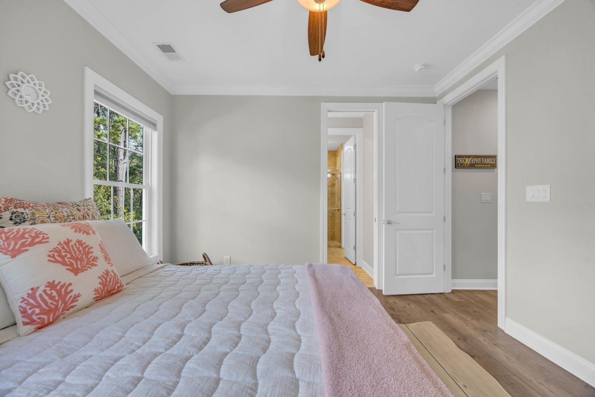 181 Highwood Circle Photo 33