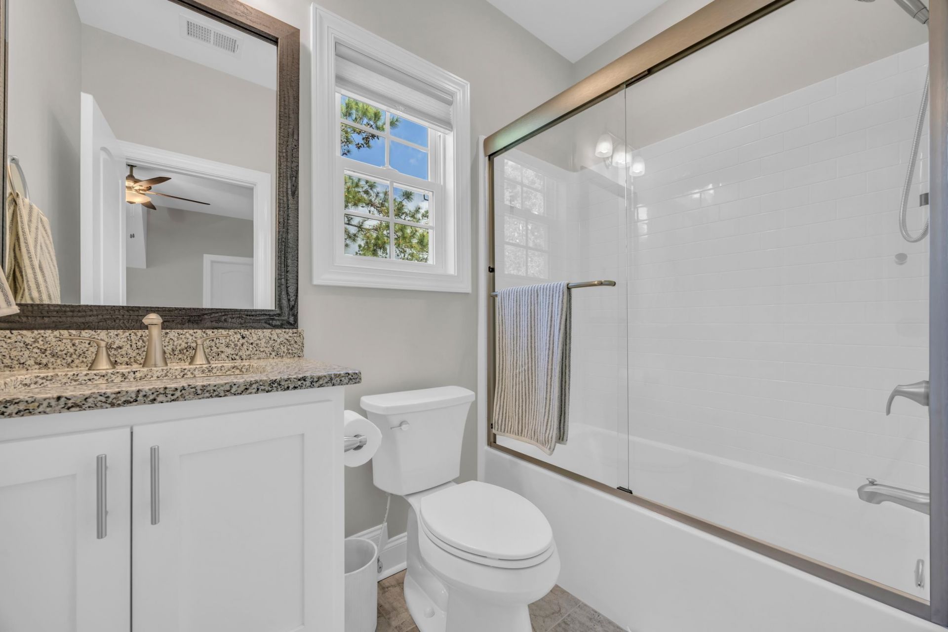 181 Highwood Circle Photo 41