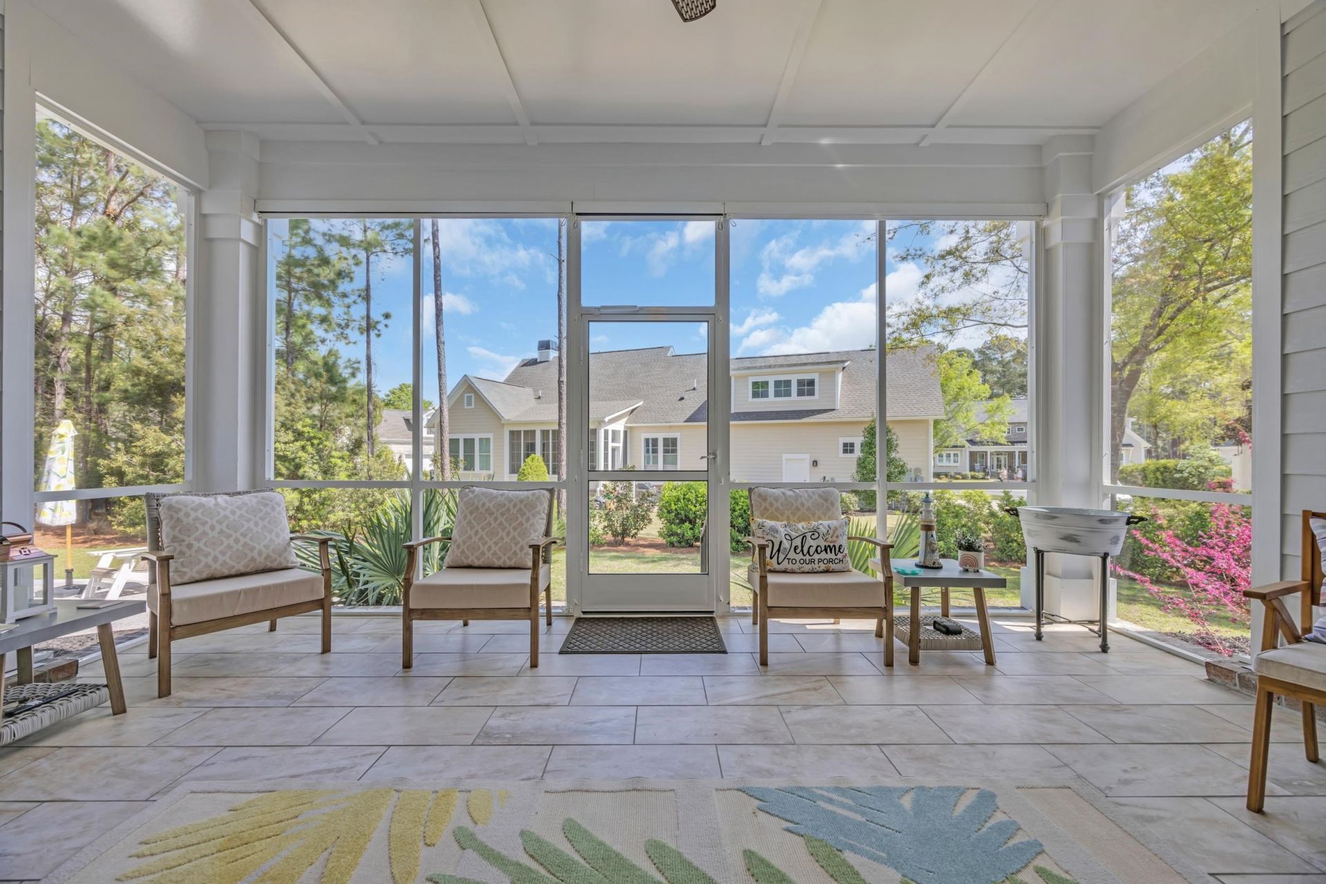 181 Highwood Circle Photo 44