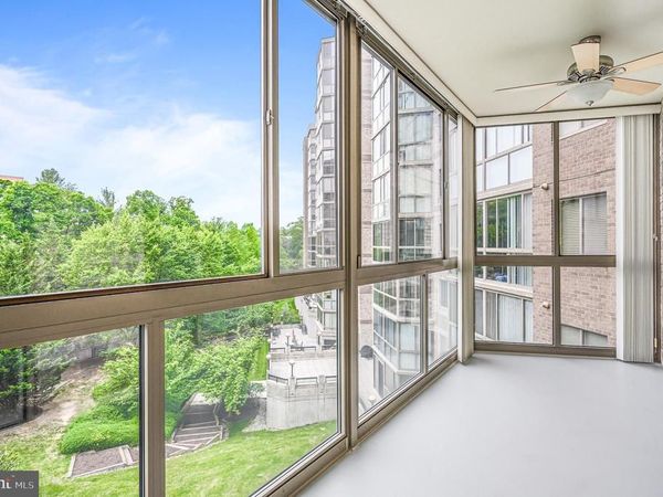 19355 CYPRESS RIDGE TERRACE, Unit 404, LEESBURG, VA 20176