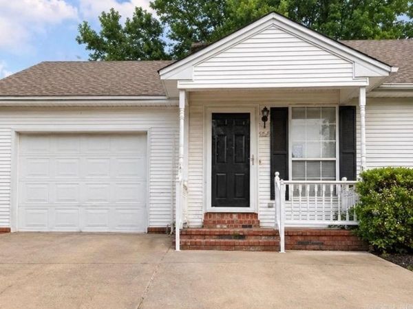 2910 E Moore Avenue, Searcy, AR 72143